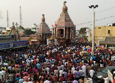 திருமுருகன்பூண்டி திருமுருகநாத சுவாமி கோயில் தேரோட்டம்