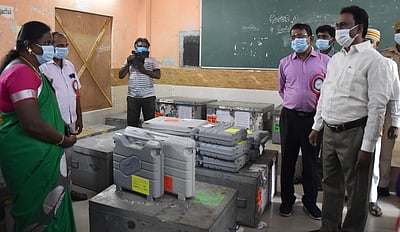 திண்டுக்கல் மாவட்டத்தில் 747 வாக்குச் சாவடிகளில் இன்று வாக்குப் பதிவு