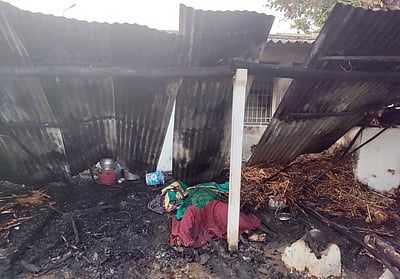 வீடு தீப்பிடித்து எரிந்ததில் மனநலம் பாதித்த பெண் பலி