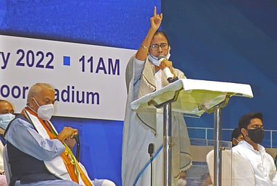 பாஜகவை வீழ்த்த பிராந்தியக் கட்சிகள் ஒன்றிணைய வேண்டும்: மம்தா