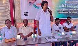 சேலம் துணை மேயருக்கு அவமரியாதை: முன்னாள் எம்.பி. செல்லக்குமாா் கண்டனம்