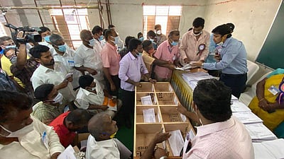 பொள்ளாச்சி நகராட்சியில் திமுக வெற்றி