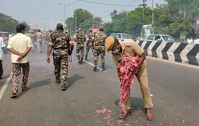 ஆவடி மாநகராட்சியில் வாக்கு எண்ணும் மையம் முன் பட்டாசு வெடித்ததால் பரபரப்பு 