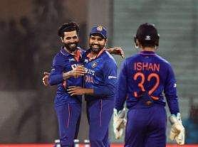 இலங்கைக்கு எதிரான முதல் டி-20: 62 ரன்கள் வித்தியாசத்தில் இந்தியா வெற்றி