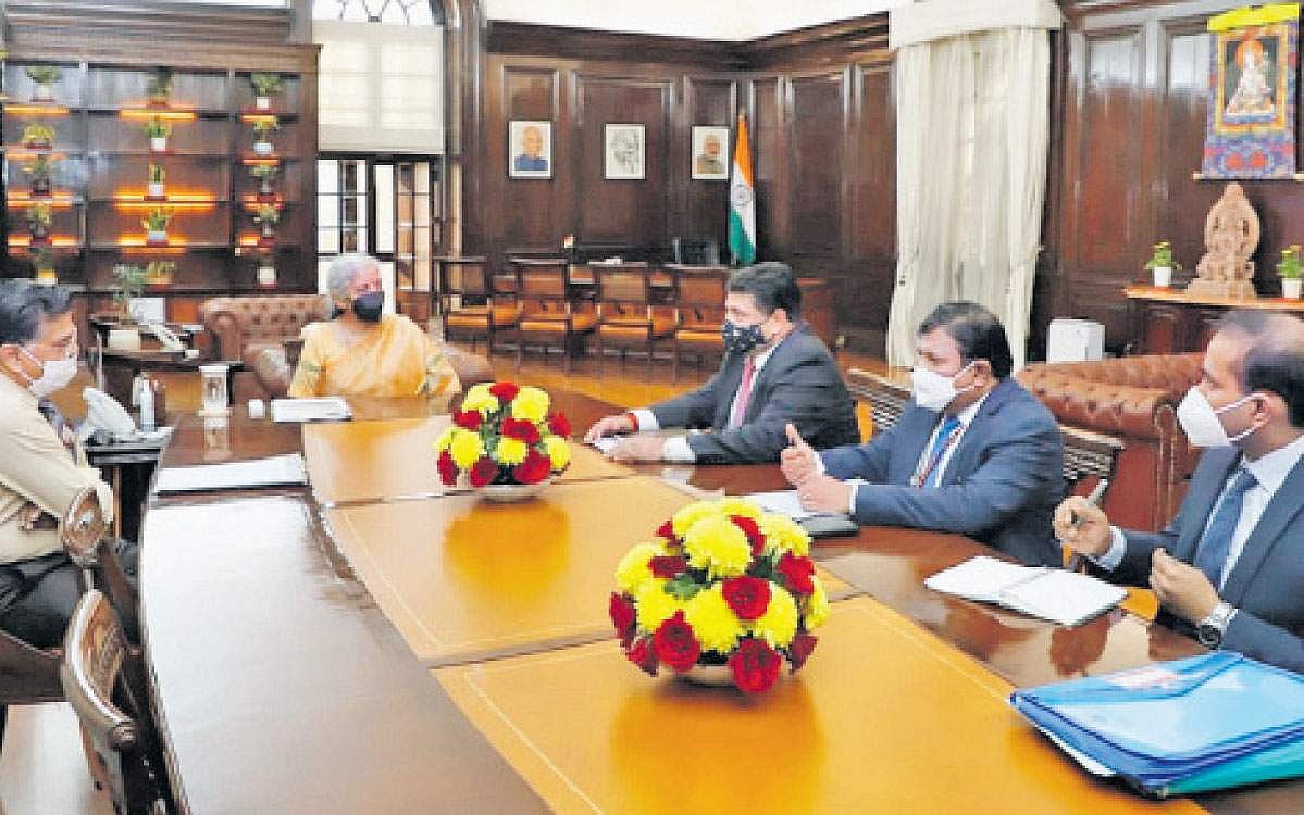 "பட்ஜெட்டுக்கு முன்பு தமிழகத்துக்கு நிலுவைத் தொகை வழங்க வேண்டும்'