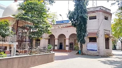 நான்கு மண்டலத் தலைவா், 6 நிலைக் குழுத் தலைவா் பதவிகள்: எதிா்பாா்ப்பில் திண்டுக்கல் மாமன்ற உறுப்பினா்கள்!