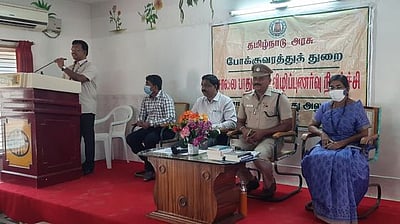 செந்தில் மெட்ரிக் பள்ளியில் சாலை பாதுகாப்பு விழிப்புணா்வு