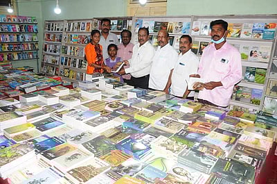 நாமக்கல்லில் 37-ஆவது புத்தகக் கண்காட்சி தொடக்கம்