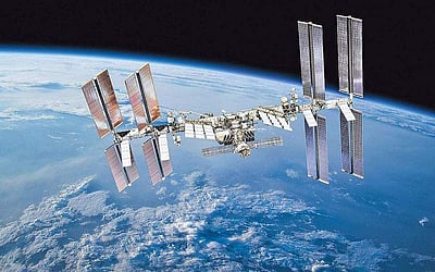 ‘சா்வதேச விண்வெளி நிலையம் இந்தியா மீது விழலாம்’