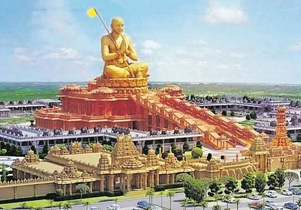 உலகின் இரண்டாவது பெரிய சிலை!