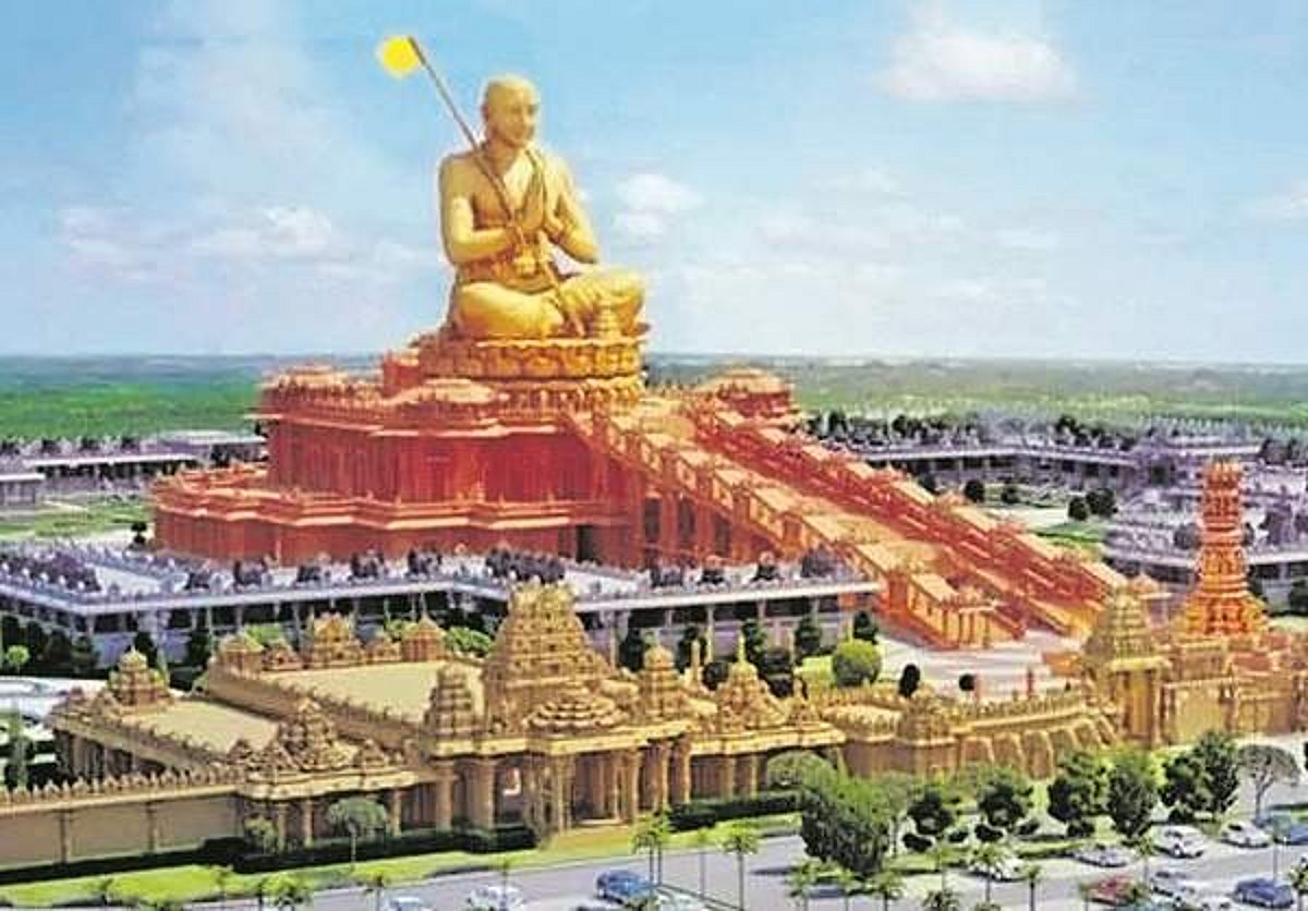 உலகின் இரண்டாவது பெரிய சிலை!