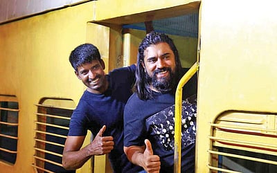 ஹயில் செட்டில் படப்பிடிப்பு