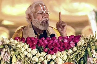 நாட்டின் ஒற்றுமைக்கு பங்களித்த ராமானுஜா்: பிரதமா் மோடி புகழாரம்