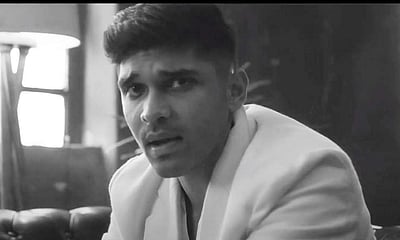 'மகான்' படத்திலிருந்து துருவ் பாடிய மிஸ்ஸிங் மீ பாடல் இதோ