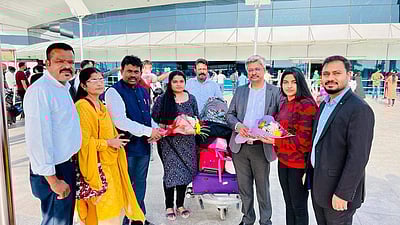 உக்ரைனிலிருந்து திரும்பிய கொளத்தூர் மாணவிகள்