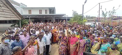 சூலூர் அதிமுக வடக்கு ஒன்றிய செயலாளர் வீட்டில் லஞ்ச ஒழிப்புத்துறை சோதனை 