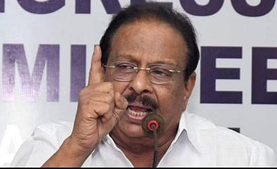 தில்லியில் சோனியா காந்தியுடன் கேரள காங்கிரஸ் தலைவர்கள் சந்திப்பு