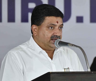 'ஆயிரம் ஆண்டுகளுக்கு முற்பட்ட கோயில்களை புனரமைக்க ரூ. 100 கோடி'