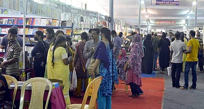 அனைத்து மாவட்டங்களிலும் புத்தகக் காட்சி நடத்தப்படும்: நிதியமைச்சர் தகவல்