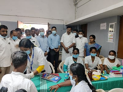 தனிநபா் ஆரோக்கியத்தை பாதுகாப்பதே வருமுன் காப்போம் திட்டத்தின் நோக்கம்: அமைச்சா் மு.பெ.சாமிநாதன்