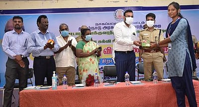 நாகை மாவட்டத்தில் சாலை விபத்து உயிரிழப்பு குறைந்துள்ளது: ஆட்சியா்