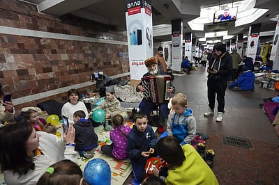 உக்ரைன் போரில் பலியான குழந்தைகளின் எண்ணிக்கை 136 ஆக உயர்வு!