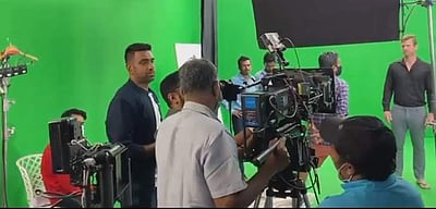 இயக்குநர் ஆனார் ஆர். அஸ்வின்