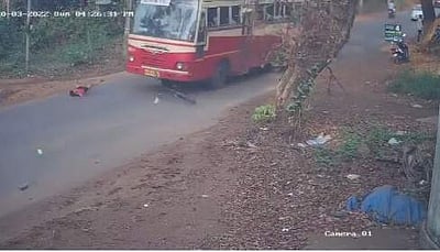 நூலிழையில் 2 முறை உயிர் தப்பிய சிறுவன்: விடியோவை பார்க்கவே தைரியம் வேண்டும்