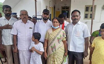 புலியூர் பேரூராட்சித் தலைவருக்கான மறைமுகத் தேர்தல் மீண்டும் ஒத்திவைப்பு