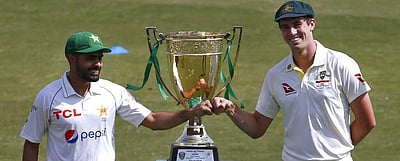 பாகிஸ்தான் டெஸ்ட் தொடர்: ஆஸ்திரேலிய அணியின் பந்துவீச்சு ஆலோசகருக்கு கரோனா