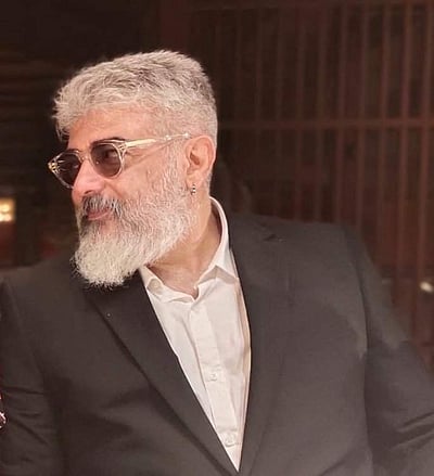 குடும்பத்தினருடன் நடிகர் அஜித்: வைரலாகும் புகைப்படங்கள்