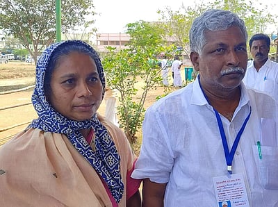 அன்னவாசல் பேரூராட்சி தலைவர் தேர்தலில் மோதல்: கல்வீச்சு, தடியடியில் 8 பேர் காயம்