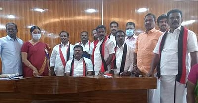 அறந்தாங்கி நகர்மன்றத் தலைவராக இரா.ஆனந்த்  தேர்வு