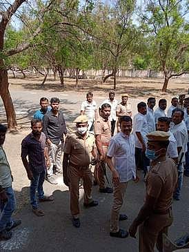 நாமக்கல் நீதிமன்றத்தில் யுவராஜ் உள்பட 12 போ் ஆஜா்