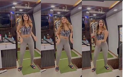 என்ன ஆட்டம்!?  அரபிக் குத்து பாடலுக்கு ஷிவானியின் வேற லெவல் நடனம்