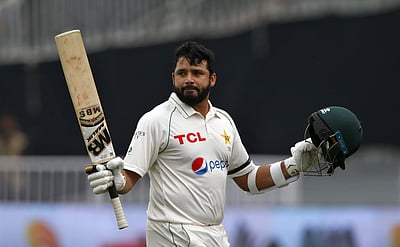 அசார் அலியும் சதம்: பாக். அபார பேட்டிங்