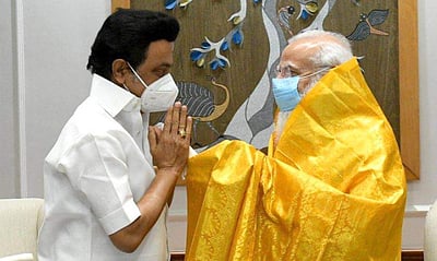 உக்ரைனிலிருந்து திரும்பியவர்களின் படிப்பு விவகாரம்: மோடிக்கு தமிழக முதல்வர் கடிதம்