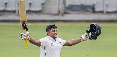 அரைசதங்களைவிட அதிக சதங்களடித்த சர்ஃபராஸ் கான்! 