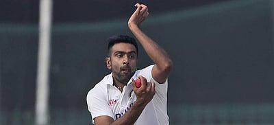 அஸ்வின் வீட்டுக்குப் பூங்கொத்து அனுப்பிய கபில் தேவ்