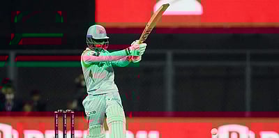 360 டிகிரி வீரர்: பதோனியைப் பாராட்டும் கே.எல். ராகுல்