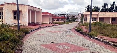 திருநள்ளாற்றில் பல்நோக்கு வளாகத்தை பயன்பாட்டுக்கு கொணடுவர வலியுறுத்தல்