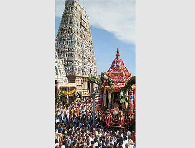 கோவில்பட்டி செண்பகவல்லி அம்மன் கோயில் பங்குனித் தேரோட்டம்: பல்லாயிரக்கணக்கான பக்தர்கள் தரிசனம்