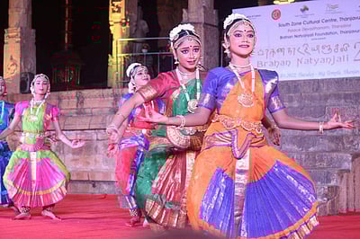 சித்திரைப் பெருவிழாவில் அரங்கேறும் சின்ன மேளம்