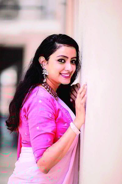 ரீ எண்ட்ரியாகும் நிஷா!