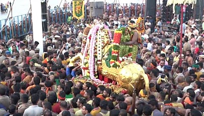 கள்ளழகர் நிகழ்வில் கூட்ட நெரிசலில் சிக்கி இருவர் பலி; 15 பேர் காயம்