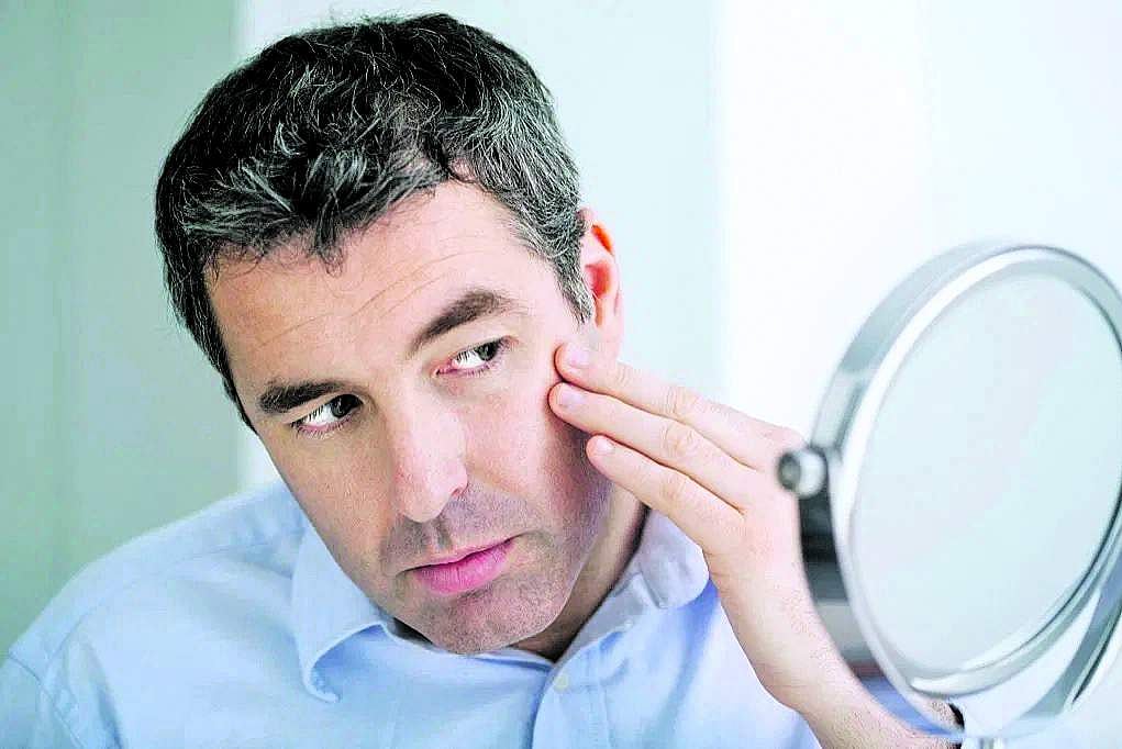 ஆயுள் காக்கும் ஆயுர்வேதம்: இளமையாக தோன்ற என்ன வழி!