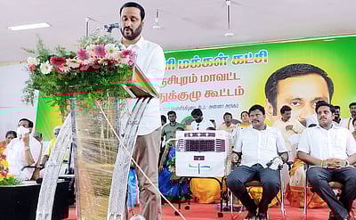 கட்சி நிா்வாகிகள் நோ்மையாகச் செயல்படாவிடில் பதவி நீக்கம்: அன்புமணி ராமதாஸ்