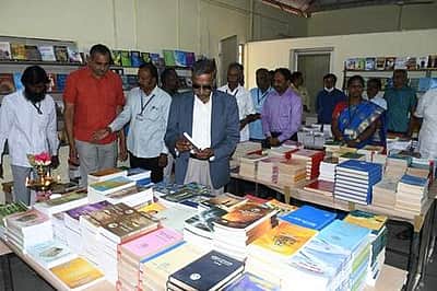 தஞ்சாவூர் தமிழ்ப் பல்கலைக்கழகத்தில் 50% சிறப்புத் தள்ளுபடியில் நூல்கள் விற்பனை 
