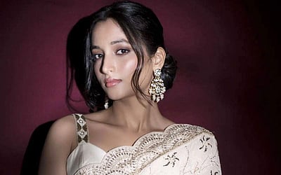 புடவையில் ஜொலிக்கும் ஸ்ரீநிதி ஷெட்டியின் புகைப்படங்கள்