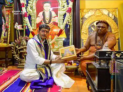 திருவாவடுதுறை ஆதீனத்தில் தமிழக ஆளுநர் ஆசி